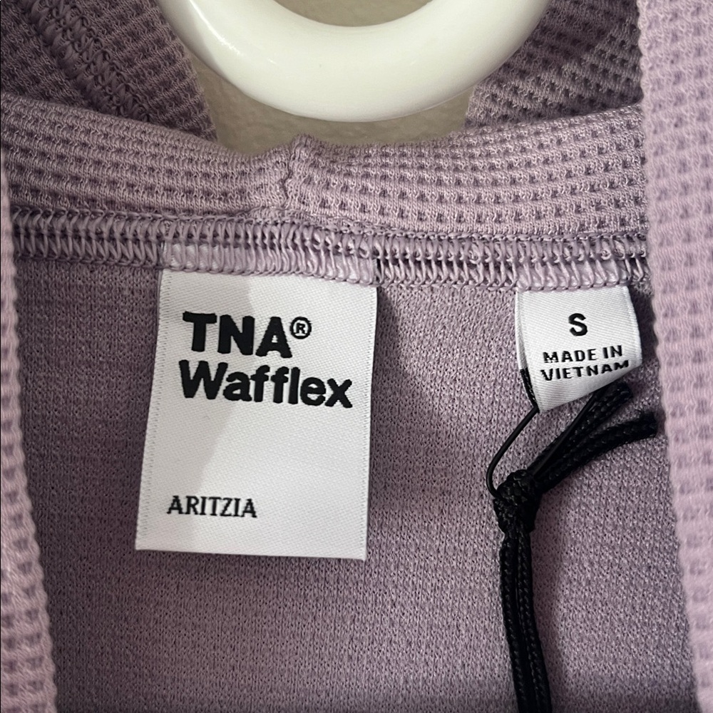 NWT Aritzia Lavender Zip-Up Hoodie Size Small - Picture 6 of 8